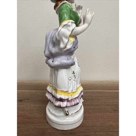 Vtg 8" Woman in Blue Hat Gold Trim Figurine Made in Japan Hand Painted Porcelain - Picture 7 of 15